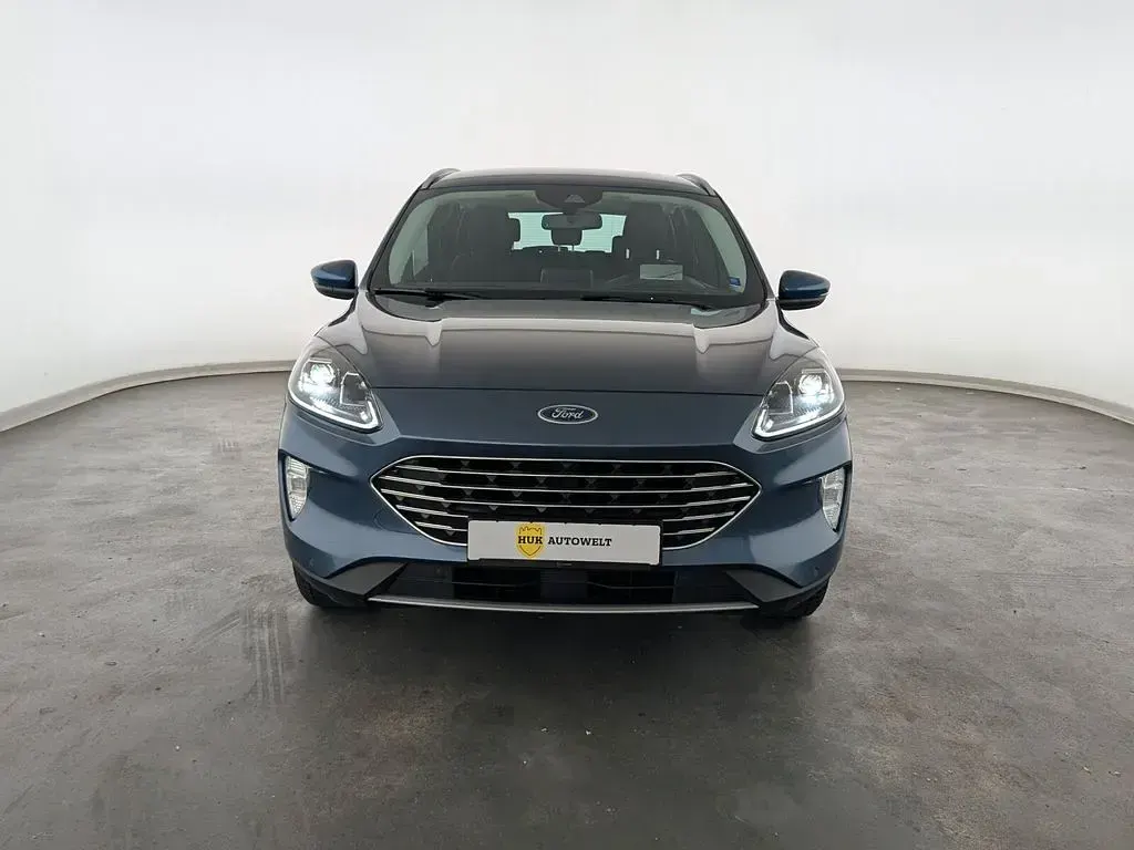 Gebraucht Ford Kuga Titanium 190 PS (139 kW) 2022 Chrome blue SUV