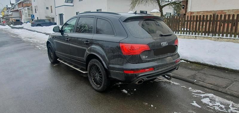 Gebraucht Audi Q7 245 PS (180 kW) 2014 Schwarz SUV