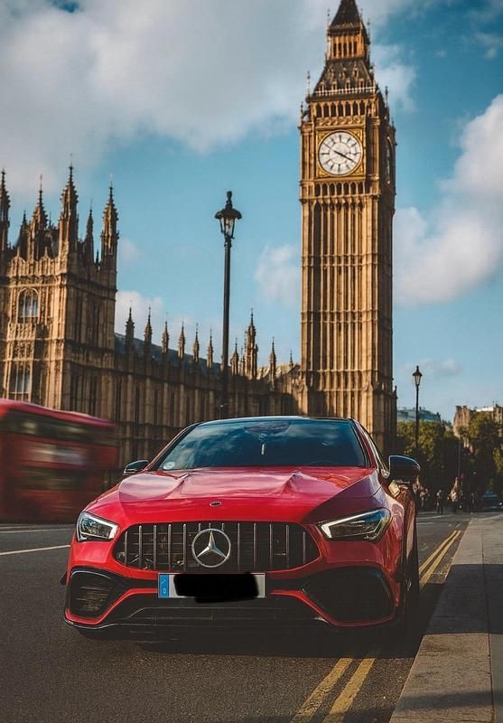 Rot Gebraucht 2020 Mercedes CLA45 AMG Coupé | 49.000 € (Fairer Preis) - Bild 1/4