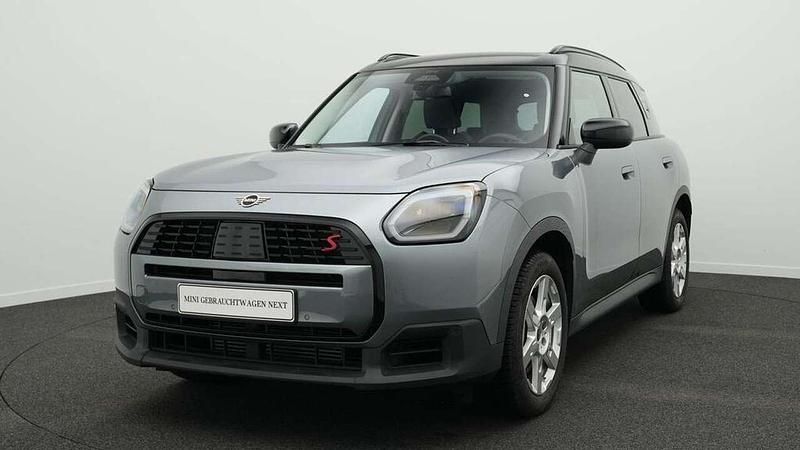 Grün Gebraucht 2024 Mini Countryman Classic SUV | 38.086 € - Bild 1/4