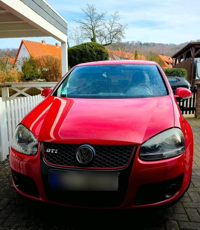 Gebraucht VW Golf GTI 200 PS (147 kW) 2005 Rot Coupé