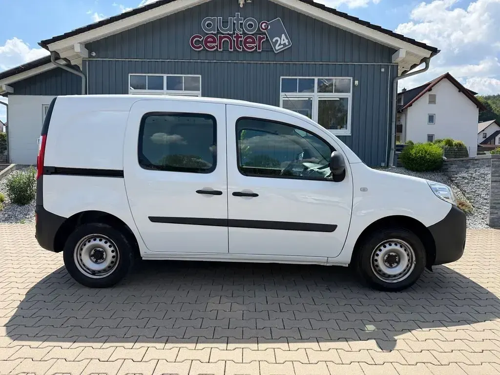 Gebraucht Renault Kangoo Rapid Extra 95 PS (69 kW) 2020 Weiß Van / Kleinbus