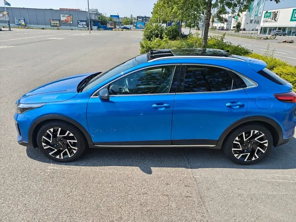 Gebraucht Kia XCeed Platinum 160 PS (117 kW) 2023 Blau SUV