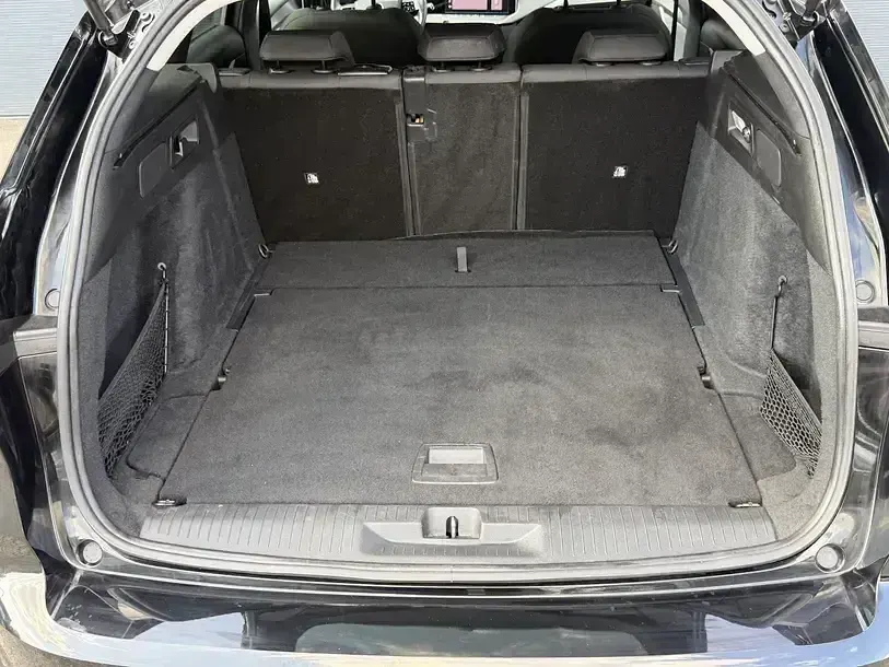 Gebraucht Opel Astra Business Edition 131 PS (96 kW) 2024 Lackierung schwarz perla nera/ Kleinwagen