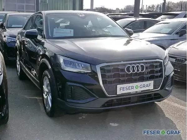 Gebraucht Audi Q2 Comfort 116 PS (85 kW) 2025 Schwarz SUV