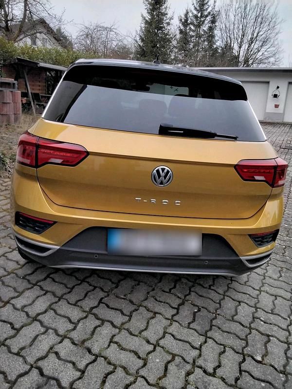 Gebraucht VW T-Roc 116 PS (85 kW) 2019 Gold SUV