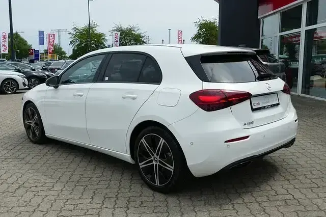Gebraucht Mercedes A180 Progressive 150 PS (110 kW) 2025 Weiss Limousine