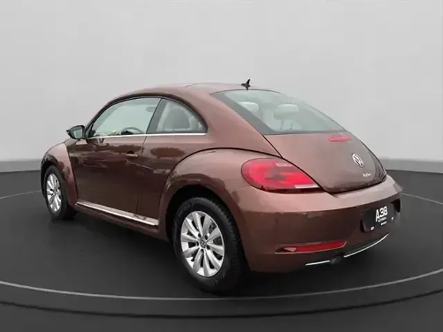 Gebraucht VW Beetle Design 105 PS (77 kW) 2017 Andere Kleinwagen