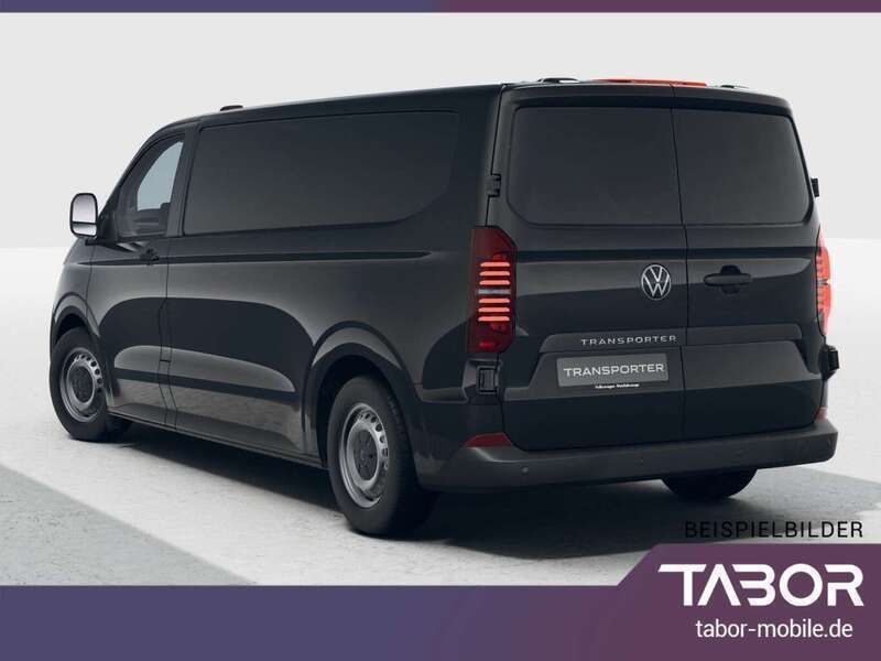 Neu VW T6.1 110 PS (80 kW) 2025 Midnight black metallic Van