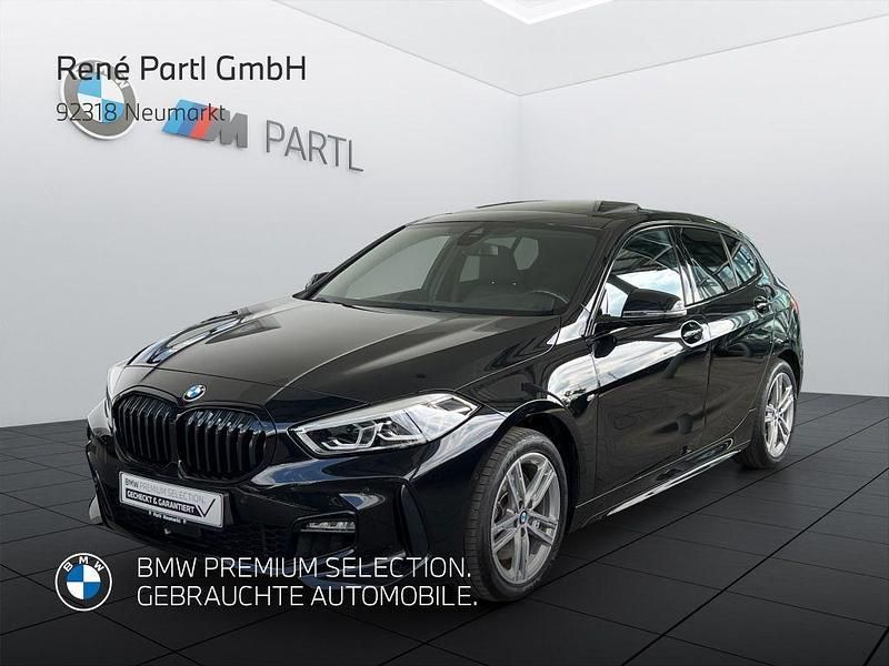 Black sapphire Gebraucht 2022 BMW 120 M Sport Kleinwagen | 29.940 € (Etwas zu teuer) - Bild 1/4