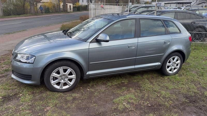 Gebraucht Audi A3 Ambiente 160 PS (117 kW) 2009 Grau Kleinwagen