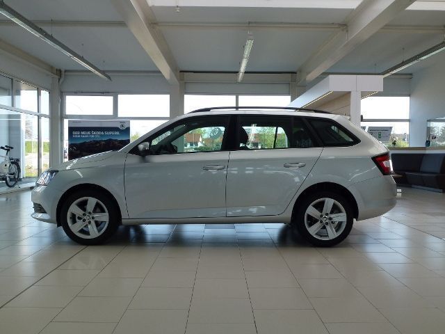 Gebraucht Skoda Fabia Cool Edition 90 PS (66 kW) 2016 Silber metallic Kleinwagen