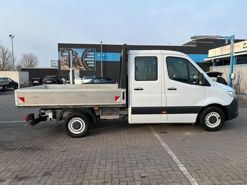 Gebraucht Mercedes Sprinter 163 PS (119 kW) 2022 Weiß Van