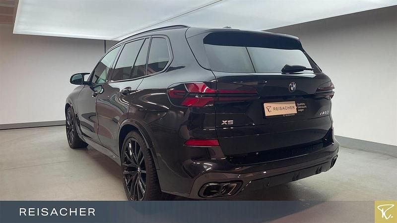 Gebraucht BMW X5 M Sport 530 PS (389 kW) 2024 Saphirschwarz SUV