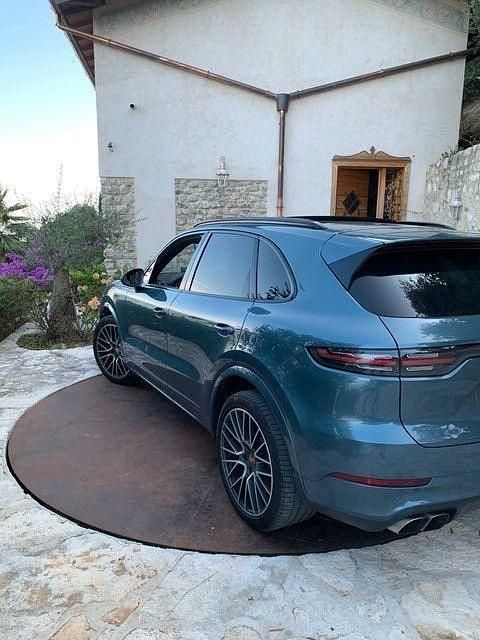 Gebraucht Porsche Cayenne Turbo 549 PS (403 kW) 2018 Blau SUV
