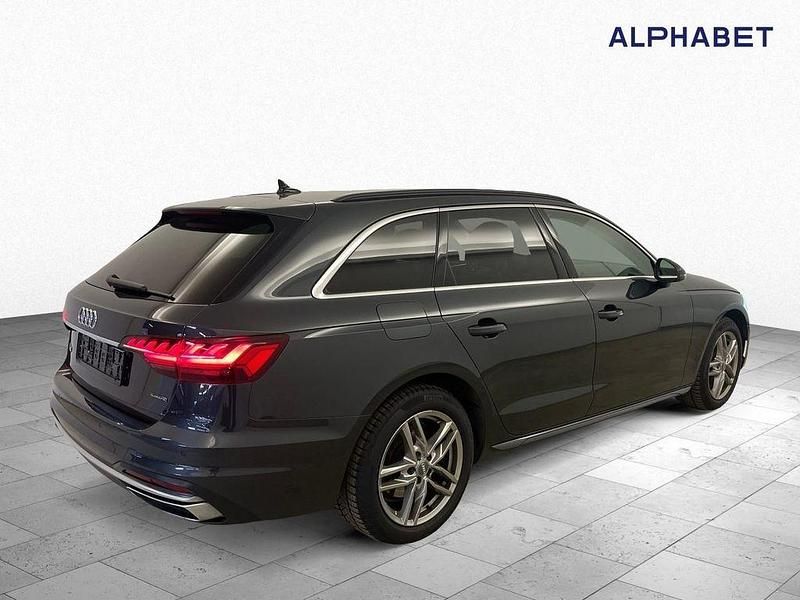 Gebraucht Audi A4 Advanced 204 PS (150 kW) 2020 Manhattangrau Kombi