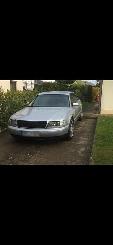 Gebraucht Audi A8 192 PS (141 kW) 1996 Silber Limousine