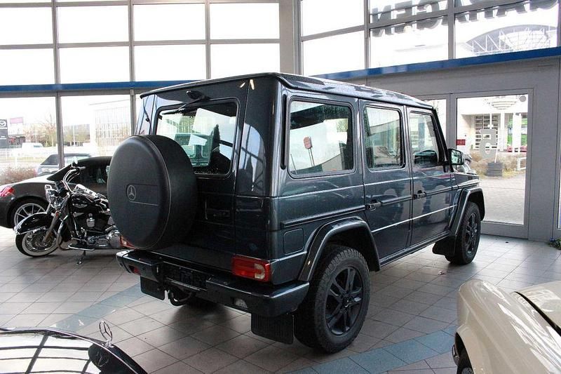Gebraucht Mercedes G350 211 PS (155 kW) 2014 Tenoritgrau metallic SUV