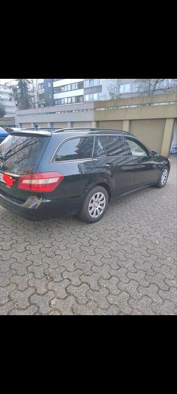 Gebraucht Mercedes E200 136 PS (100 kW) 2011 Kombi