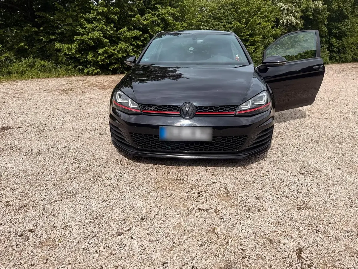 Gebraucht VW Golf VII GTI 300 PS (220 kW) 2013 Schwarz Limousine