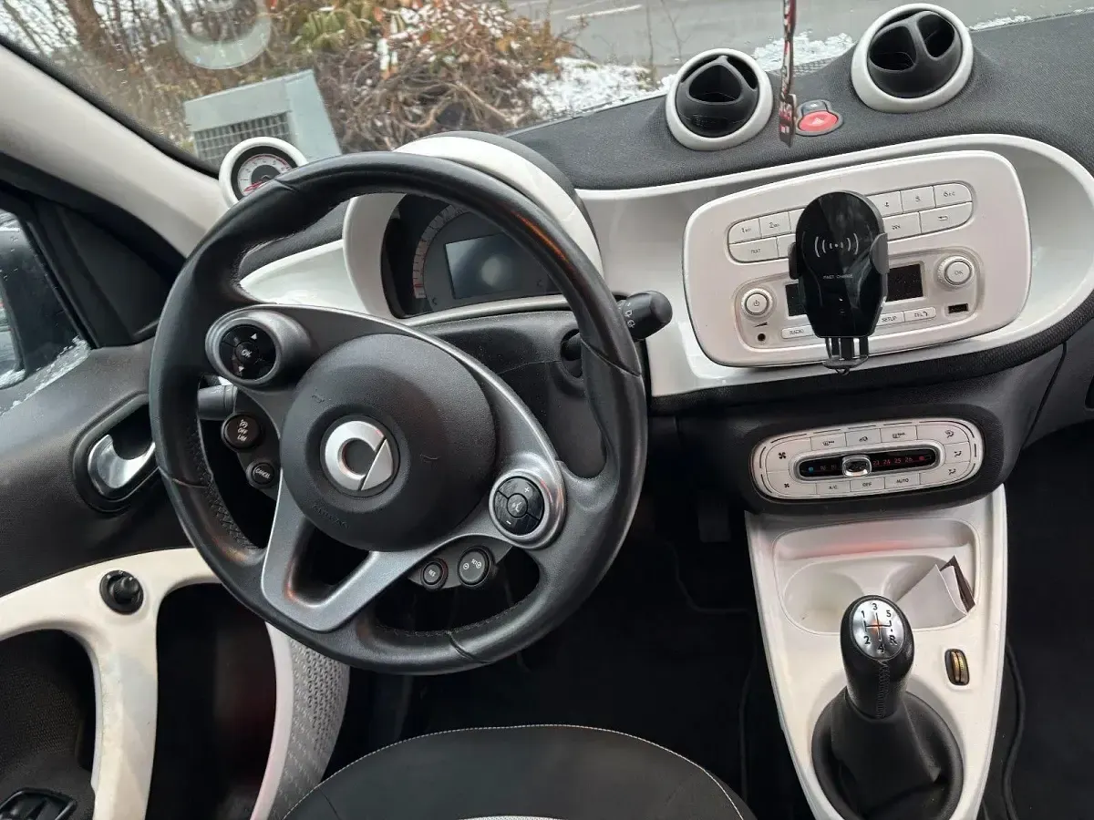 Occasion Smart ForFour 71 ch (52 kW) 2014 Noir Citadine