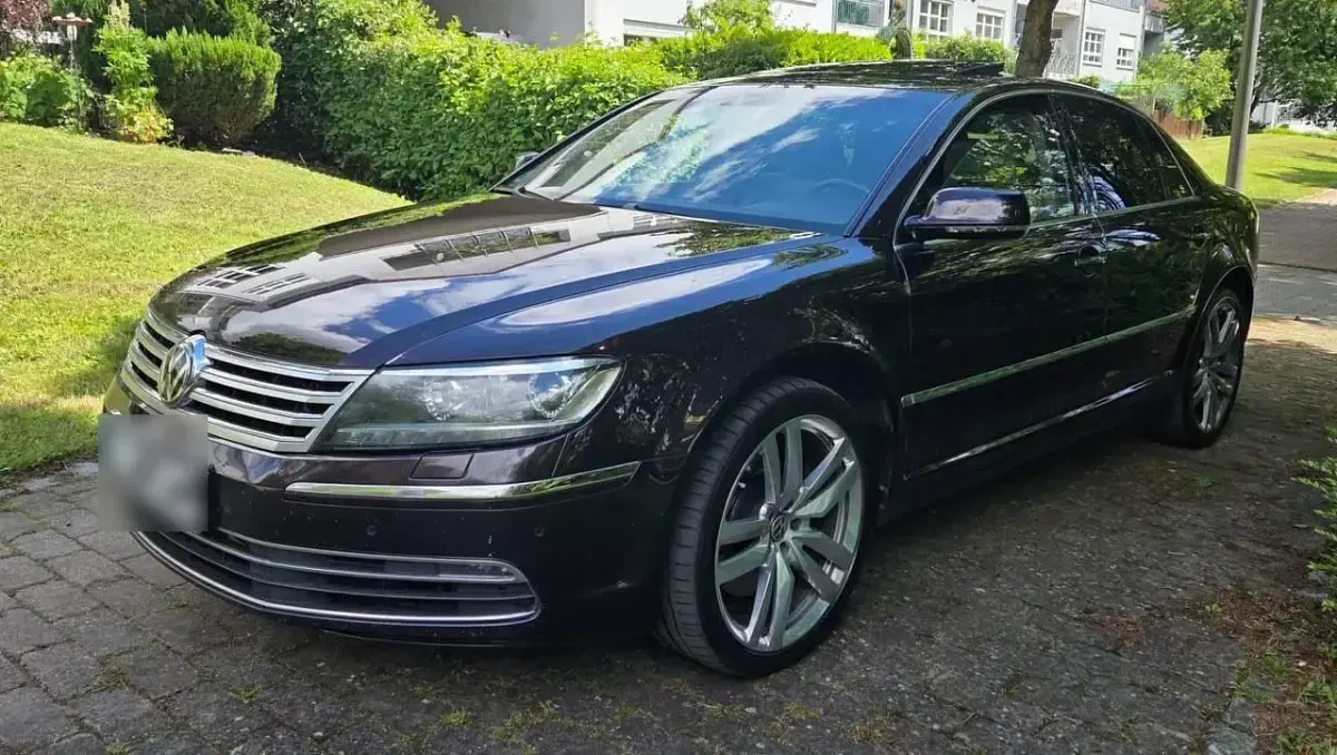 Gebraucht VW Phaeton 245 PS (180 kW) 2014 Andere farben Limousine