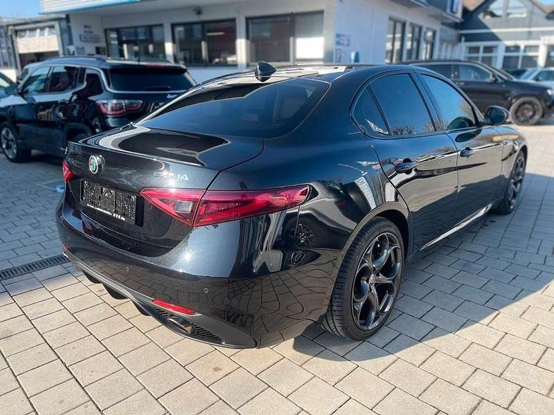 Gebraucht Alfa Romeo Giulia Veloce 280 PS (205 kW) 2017 Schwarz Limousine
