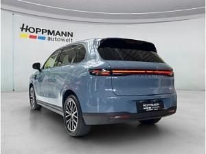 Neu Leapmotor B10 160 kW (218 PS) 2026 Blau (starry night blue) SUV