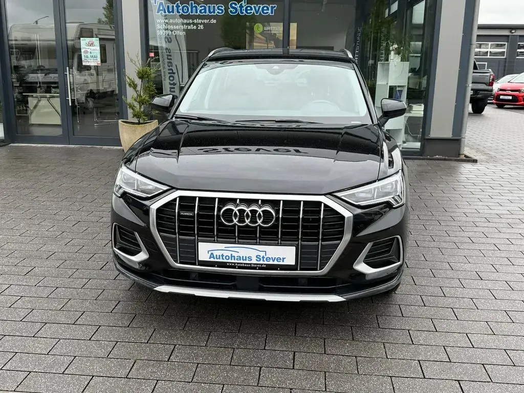 Second-hand Audi Q3 Advanced 190 CP (139 kW) 2019 Negru SUV
