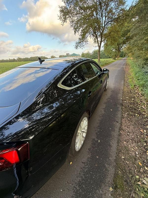 Gebraucht Audi A5 Sportback Design 190 PS (139 kW) 2019 Schwarz Kleinwagen