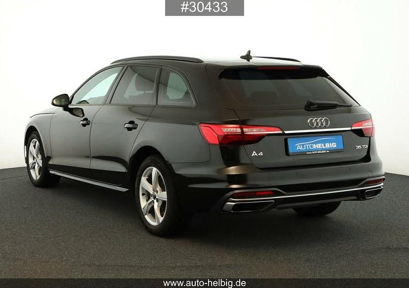 Gebraucht Audi A4 Advanced 163 PS (119 kW) 2021 Schwarz Kombi
