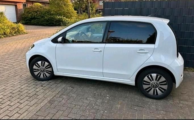 Gebraucht VW e-up! Style 61 kW (83 PS) 2021 Weiß Kleinwagen