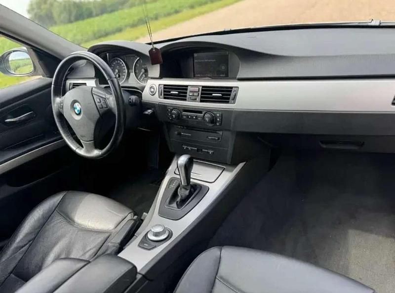 Gebraucht BMW 320 150 PS (110 kW) 2007 Limousine