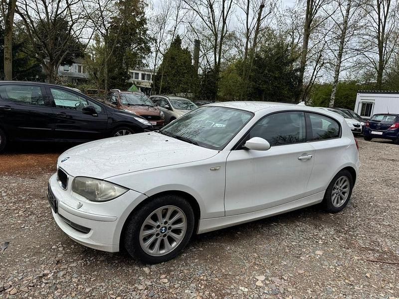 Gebraucht BMW 120 Advantage 170 PS (125 kW) 2008 Weiß Kleinwagen