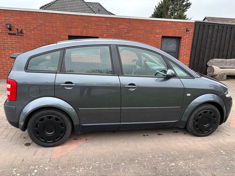 Gebraucht Audi A2 75 PS (55 kW) 2002 Andere farben Kleinwagen