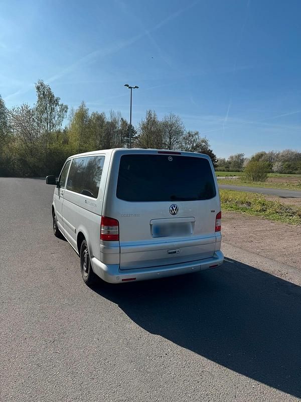 Second-hand VW T5 174 CP (127 kW) 2007 Argintiu Van