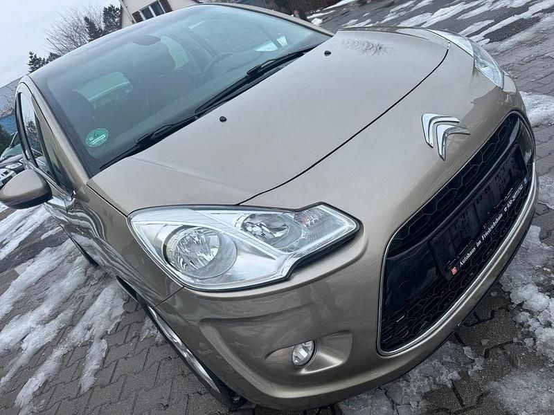 Gebraucht Citroën C3 Exclusive 120 PS (88 kW) 2010 Grau Limousine