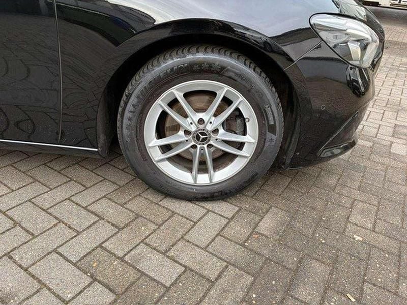 Gebraucht Mercedes B180 136 PS (100 kW) 2020 Nachtschwarz  unilack Van / Kleinbus