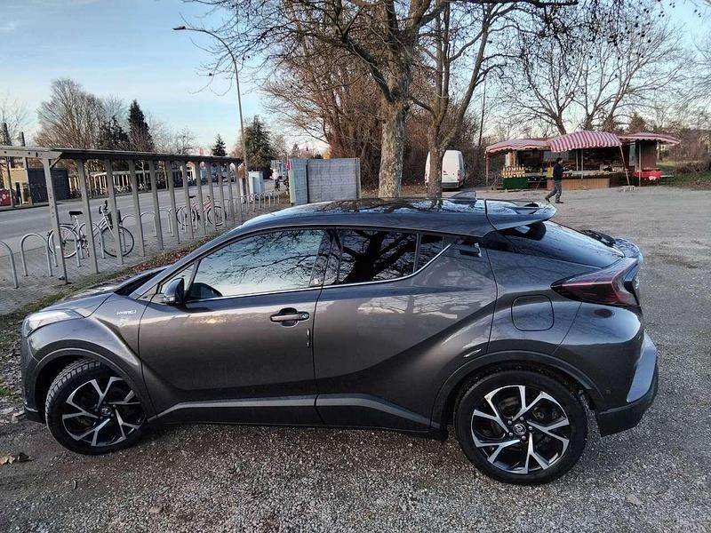 Gebraucht Toyota C-HR Lounge 98 PS (72 kW) 2018 Grau SUV