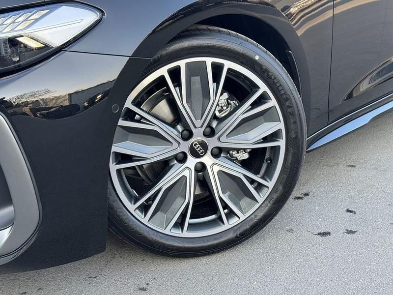 Gebraucht Audi A5 S-Line 150 PS (110 kW) 2025 Schwarz Kombi