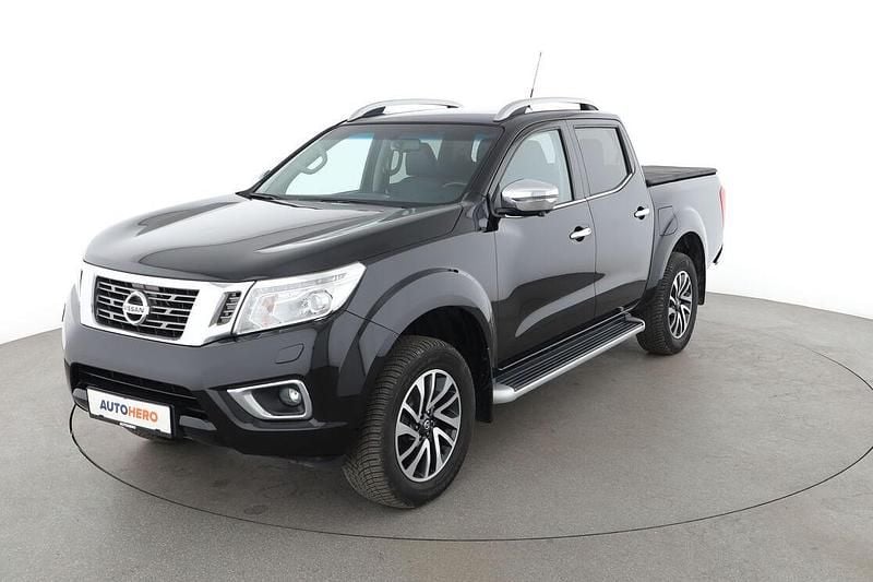 Schwarz Gebraucht 2016 Nissan Navara Tekna Abholung | 22.270 € (Fairer Preis) - Bild 1/3
