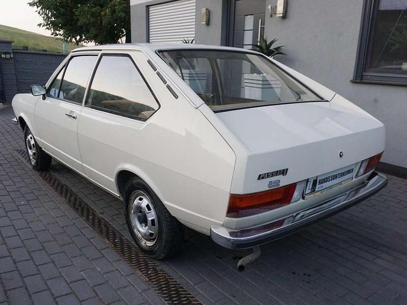 Gebraucht VW Passat 75 PS (55 kW) 1974 Atlasweiß Coupé