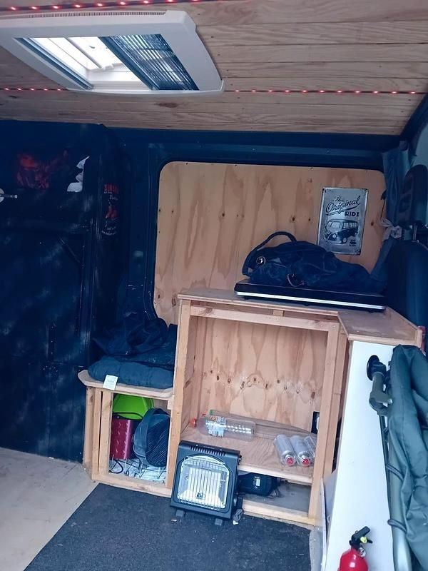 Second-hand Citroën Jumper 101 CP (74 kW) 2007 Alb Monovolum