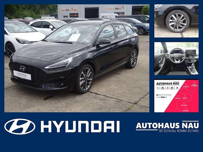 Abyss black Gebraucht 2024 Hyundai i30 Advantage Kombi | 23.990 € (Fairer Preis) - Bild 1/4