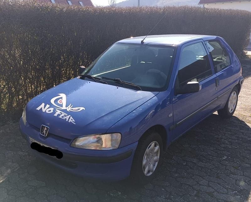 Gebraucht Peugeot 106 60 PS (44 kW) 2003 Blau Kleinwagen