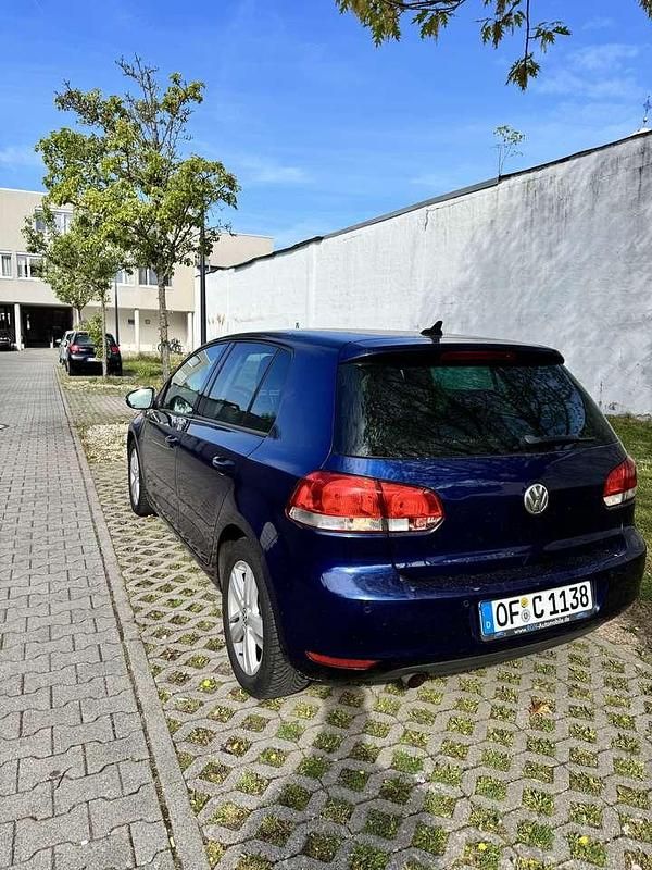 Gebraucht VW Golf VII Match 105 PS (77 kW) 2012 Limousine
