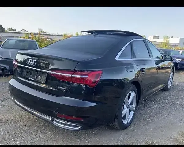Gebraucht Audi A6 Sport 299 PS (219 kW) 2023 Schwarz Limousine