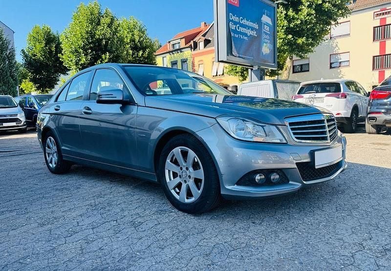 Silber Gebraucht 2012 Mercedes C180 Limousine | 7.400 € (Guter Preis) - Bild 1/4