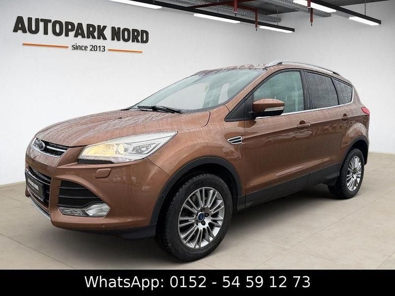 Gebraucht Ford Kuga Titanium 182 PS (133 kW) 2015 Burnished glow SUV