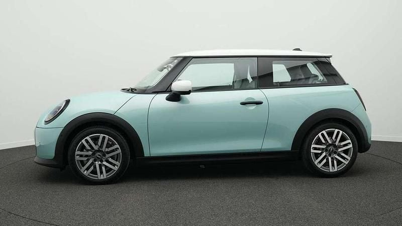 Gebraucht Mini Cooper S Classic 204 PS (150 kW) 2024 Grün Kleinwagen